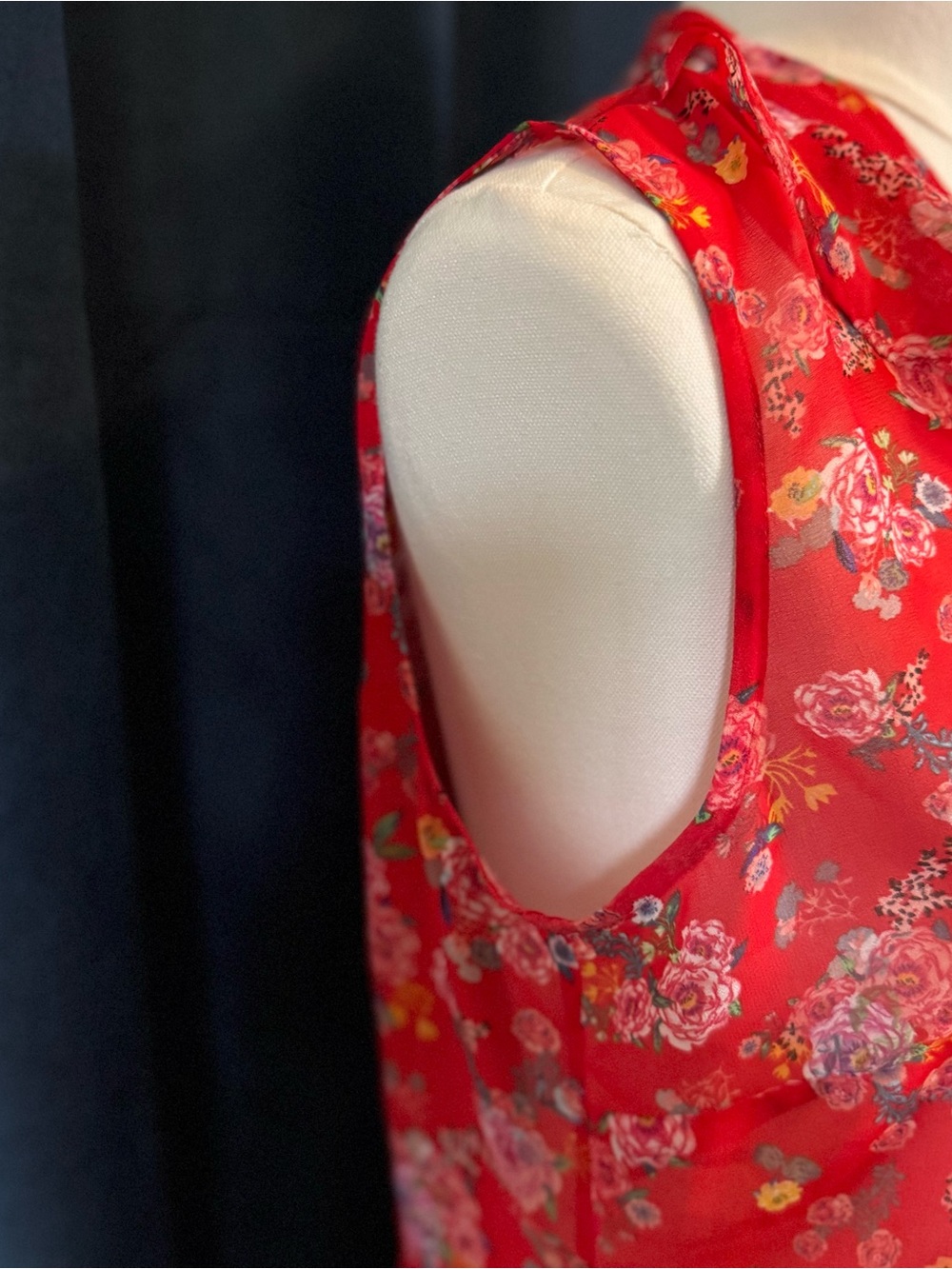 CAbi Red Floral Ruffled Sleeveless Blouse - Picture 3 of 8